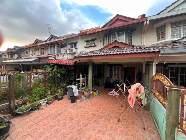 RENOVATED GUARDED 2storey Terrace Bandar Tun Hussein Onn Suadamai
