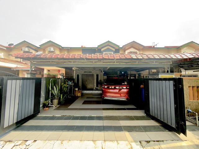 RENOVATED Double Storey Terrace Bandar Puteri Klang Selangor