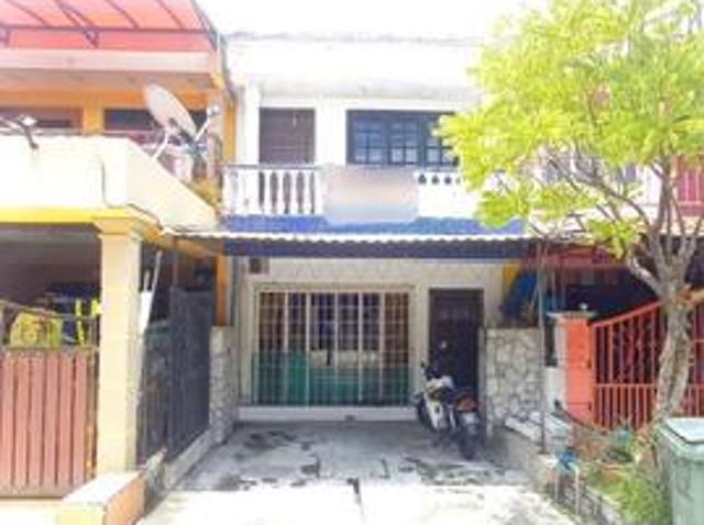 Renovated Double Storey Terrace House Taman Datuk Harun Selangor