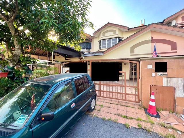 RENOVATED Double Storey Terrace House Taman Desa Mewah Semenyih