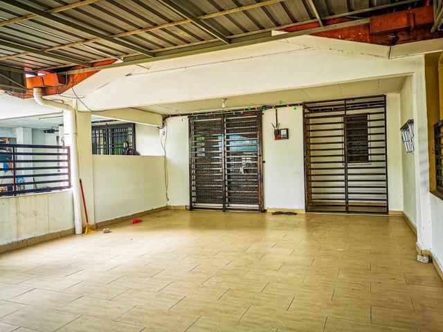 Renovated Double Storey Terrace House Taman Semenyih Permata
