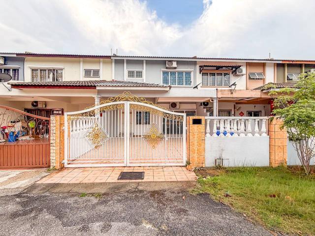 RENOVATED Double Storey Terrace Kemuning Greenville Seksyen 32