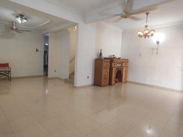 Renovated Double Storey Terrace Pulau Gadong Close to town
