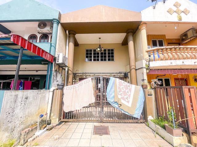 Renovated Double Storey Terrace PJS 6 Bandar Sunway