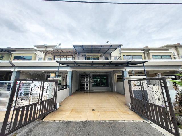 Renovated Double storey terrace suria residenceperdana college height