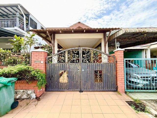 RENOVATED Double Storey Terrace Seksyen 1 Bandar Baru Bangi