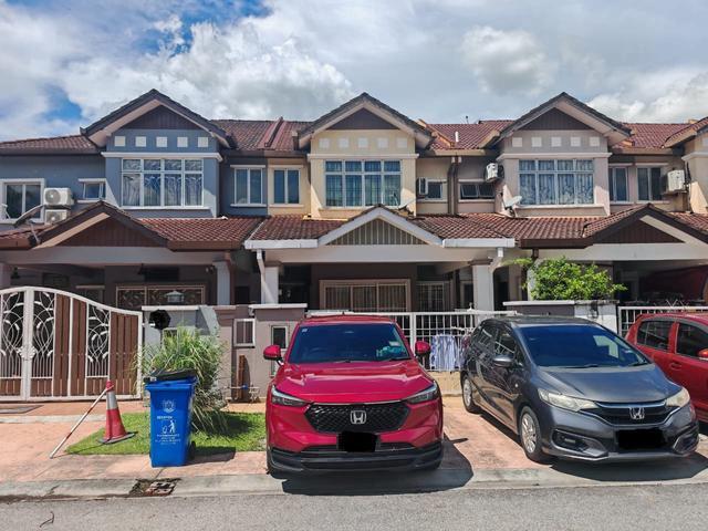 RENOVATED Double Storey Terrace Seksyen 23 Shah Alam