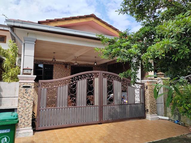 Renovated Double Storey Terrace Seksyen 4 Bandar Baru Bangi