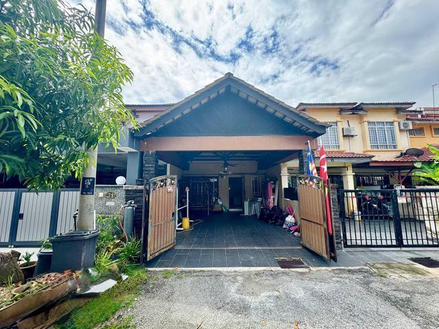 Double Storey Terrace Seri Pristana Saujana Utama