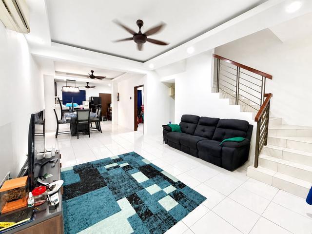 RENOVATED Double Storey Terrace Taman Desiran Bayu Puchong