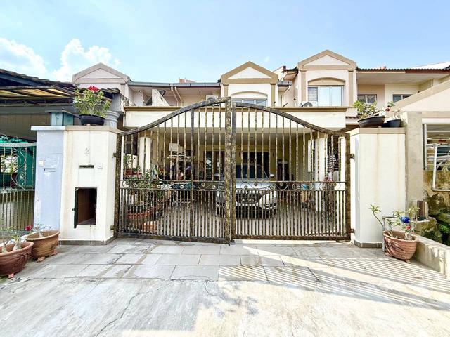 RENOVATED Double Storey Terrace Taman Impian Indah Sungai Buloh