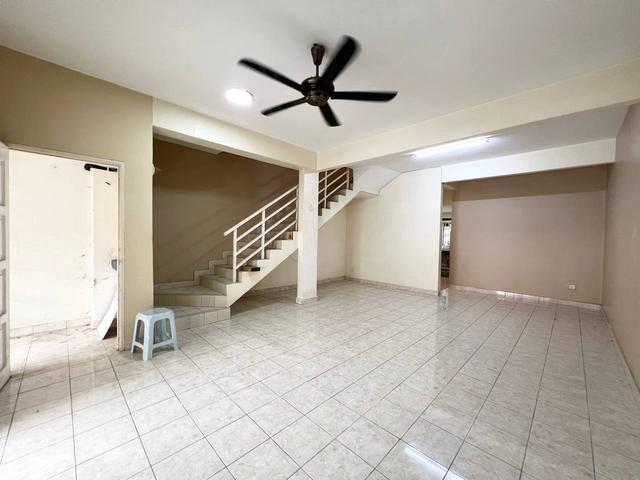 Renovated Double Storey Terrace Taman Putra Prima Puchong