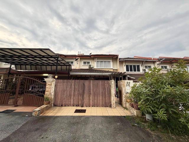 RENOVATED Double Storey Terrace Taman Prima Saujana Kajang