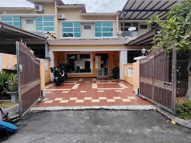 Renovated Double storey terrace taman warisan puteri sikamat