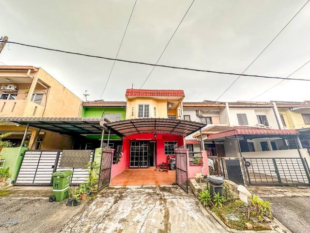 RENOVATED Double Storey Terrace Wangsa Ceria Wangsa Melawati KL