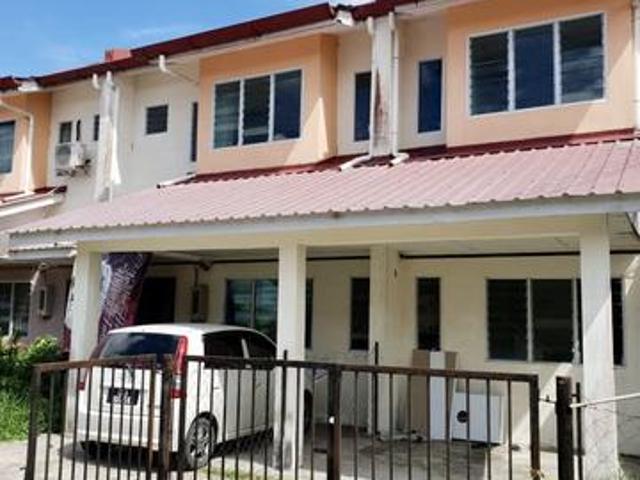 RENOVATED Double Storey BATU 17