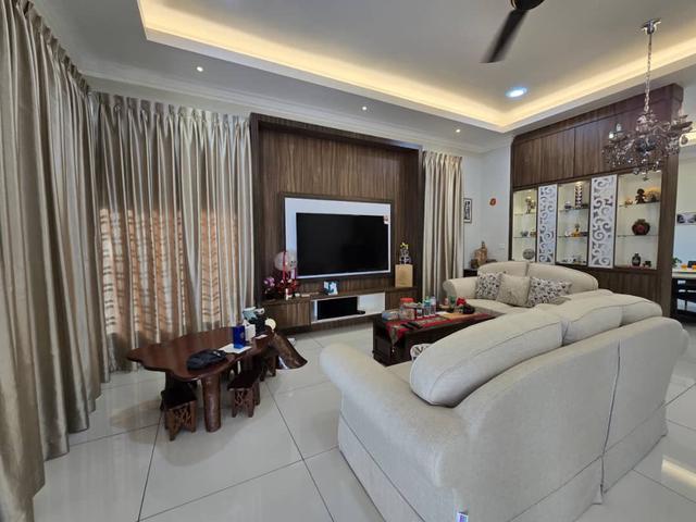 RENOVATED Double Storey Bungalow Taman One Krubong near Height Permai