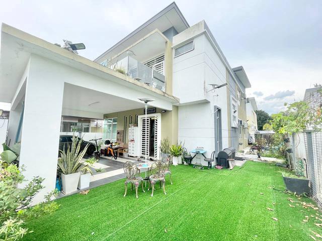 Renovated Double Storey bungalow Taman senawang perdana