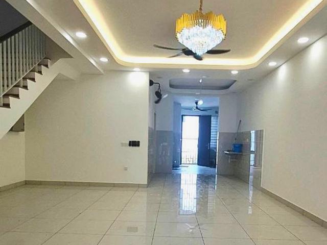 RENOVATED Double Storey Elmina Green 3 Shah Alam FOR RENT