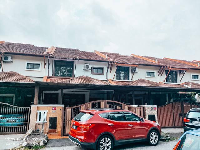 RENOVATED Double Storey Jalan Suakasih Bandar Tun Hussein Onn Cheras