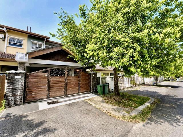 RENOVATED Double Storey Laman 2 Bandar Seri Putra BANGI