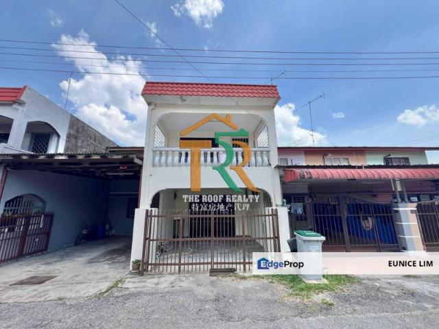 Renovated Double Storey Low Cost Parit Bakar