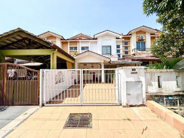 RENOVATED Double storey saujana utama 3 sungai buloh