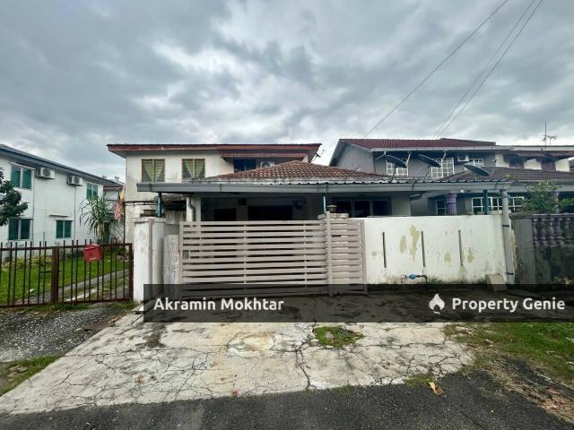 Renovated Double Storey Semi D Cluster, Seksyen 17 Shah Alam, Selangor