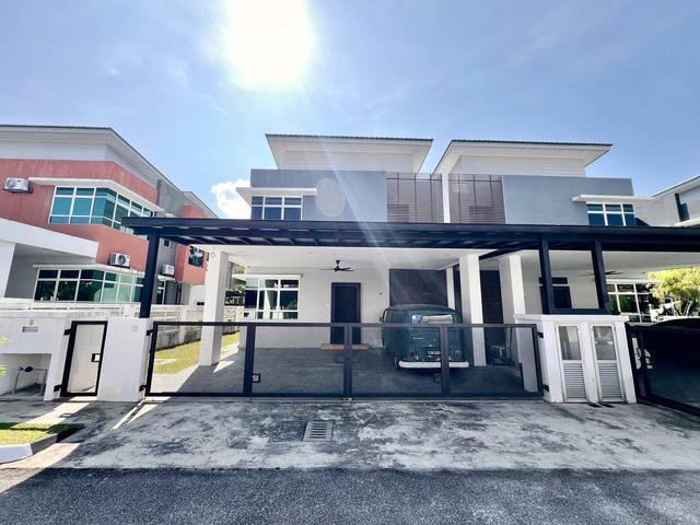 Renovated Double Storey Semi D Taman Warisan Bayu Sepang