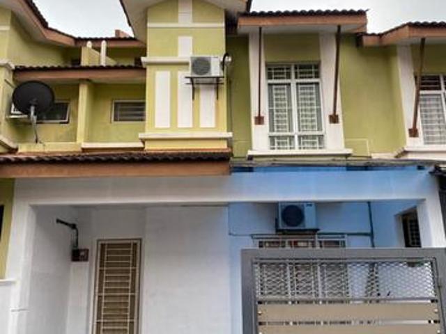 RENOVATED Double Storey Seksyen 5 Kota Puteri Batu Arang Rawang