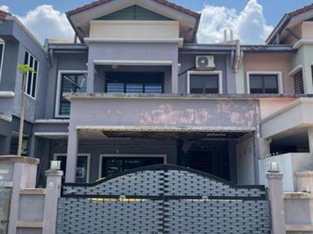 Renovated Double Storey Superlink 25 x 70 Prima Saujana Kajang