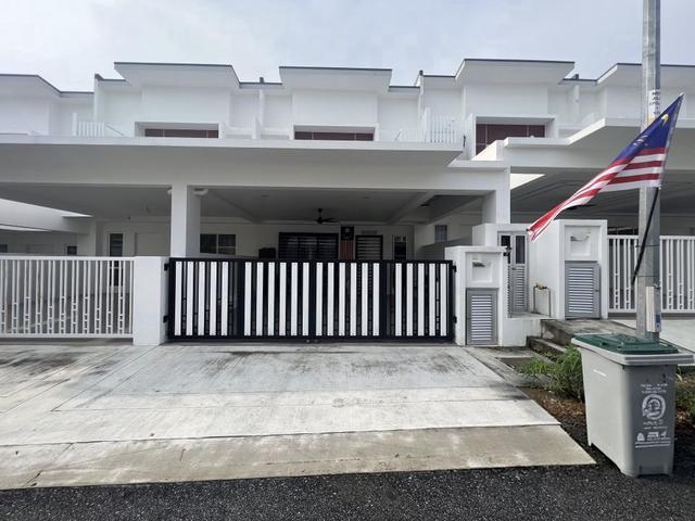 Renovated Double Storey Superlink Terrace Damaris Ara Sendayan