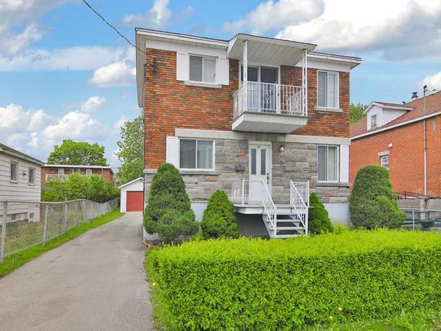 Renovated Detached House Chomedey Laval with Detached Garage