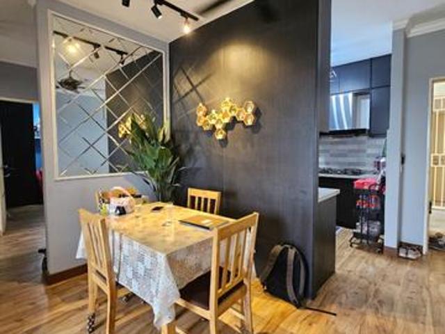 Renovated De Palma Setia Alam for Sale