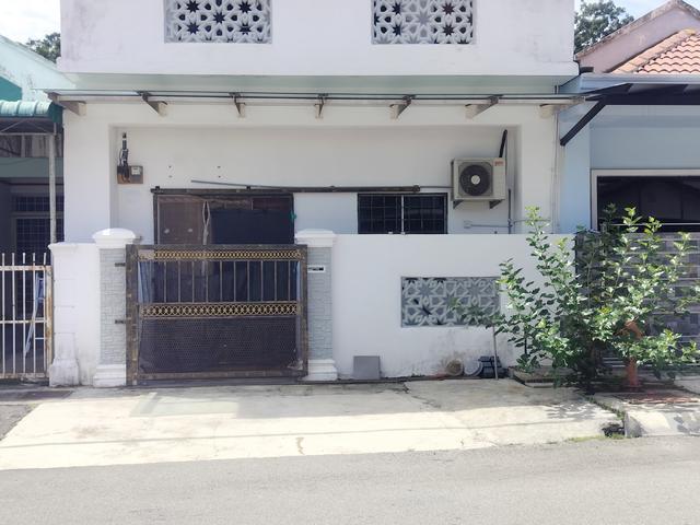 RENOVATED DEKAT SURAU TERES SETINGKAT Taman Bukit Galena SEREMBAN