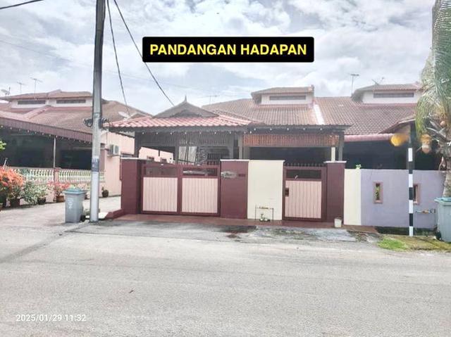 Renovated End Lot 1 12 Storey Taman Sri Temenggong Muar Johor