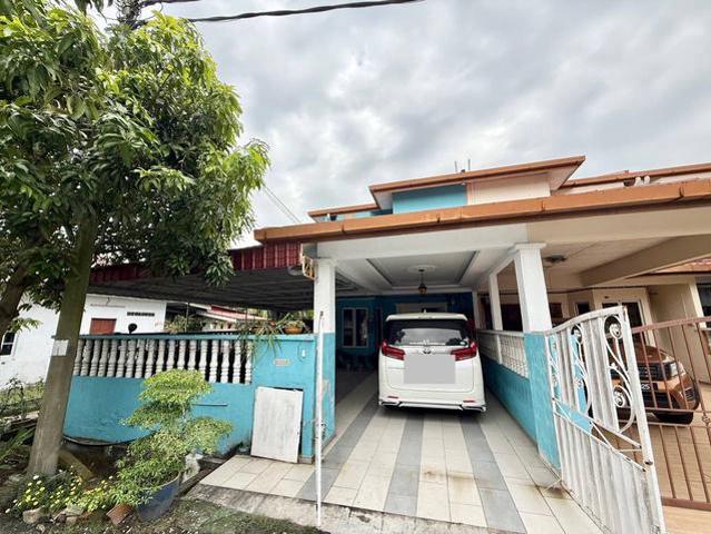 RENOVATED End Lot 2 Storey Taman Dagang Rantau Panjang Klang