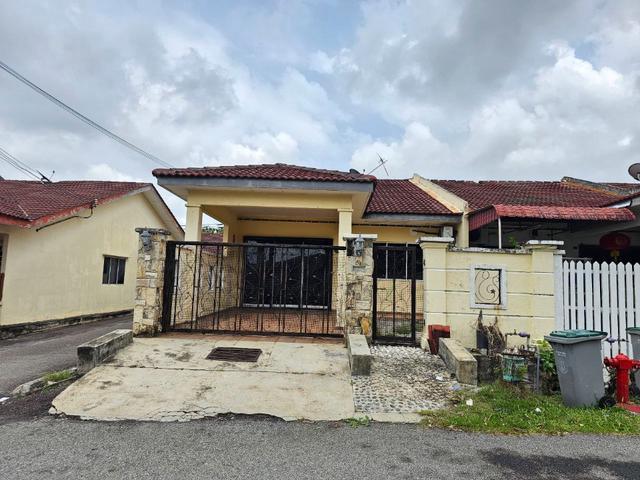 RENOVATED END LOT Single Storey Taman Paya Emas Cheng Melaka