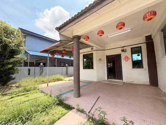 RENOVATED Endlot Double Storey Taman Merdeka Jaya Batu Berendam