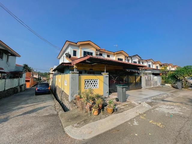 Renovated Endlot Double Storey Terrace taman pulai impian seremban