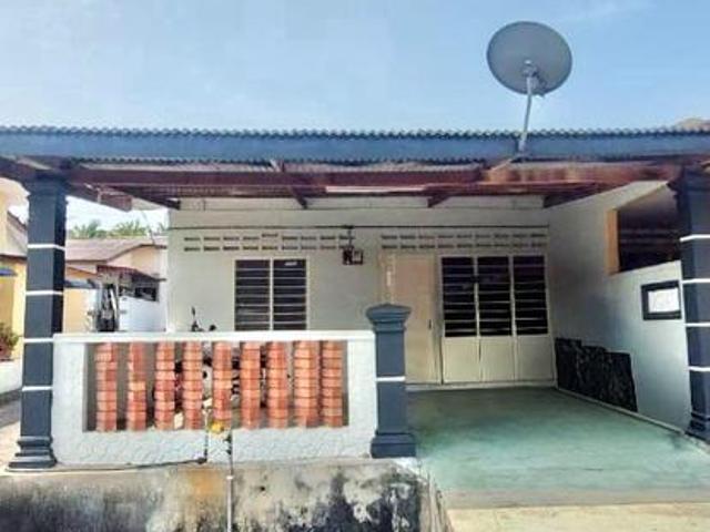 RENOVATED ENDLOT Single Storey Taman Kebaya Alor Gajah Melaka