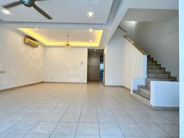 RENOVATED EXTEND 2 Sty Sunway Kayangan U9 Shah Alam Near Elmima Valley