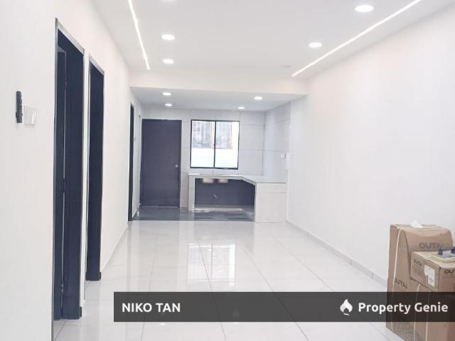 [RENOVATED&EXTENDED]1 Storey Jalan Emas, Taman Sri Skudai For Sale