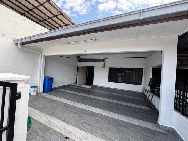 Renovated extended 1 storey Taman Sri Muda Seksyen 25 Shah alam