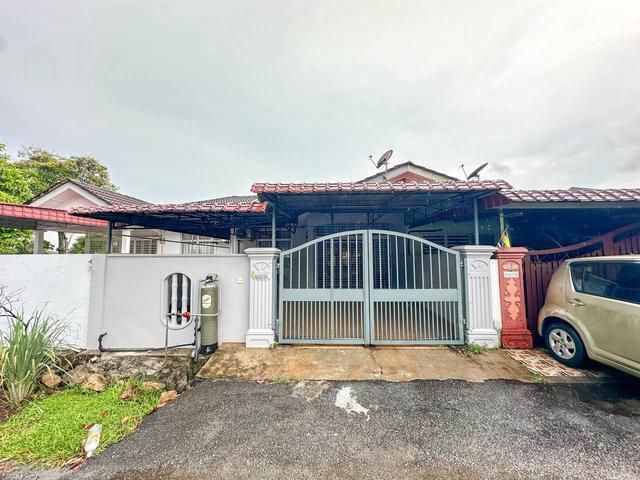 Renovated Extended 1Sty Taman Desa Indah Nilai