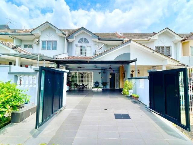 Renovated Extended 2 Storey Bandar Kinrara BK 4