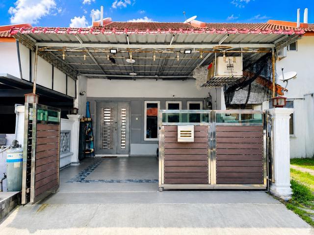 RENOVATED EXTENDED 2 Storey Desa Pinggiran Bayu Mantin