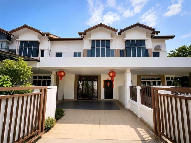 Renovated Extended 2 Storey Link house 22 x 75 Setia Alam Klang