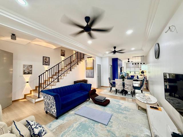 RENOVATED EXTENDED 2 Storey SEPANG