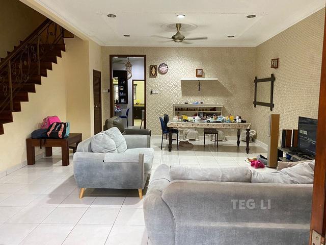Renovated Extended Double Storey 22x75 Kota Kemuning Utama Bayu